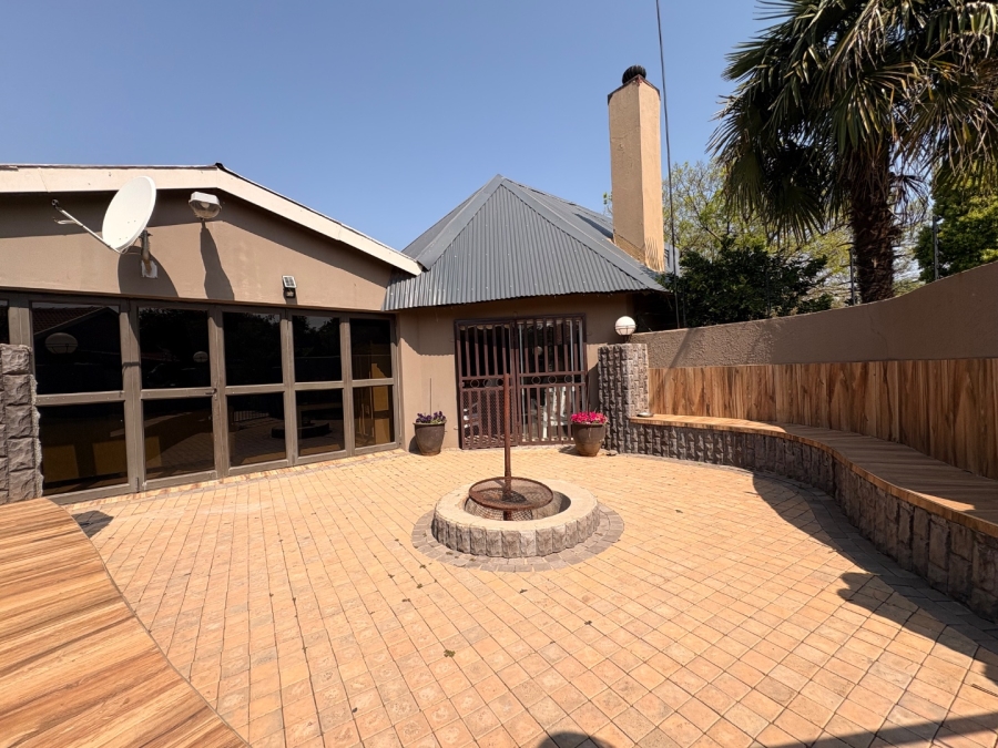 3 Bedroom Property for Sale in Neserhof North West